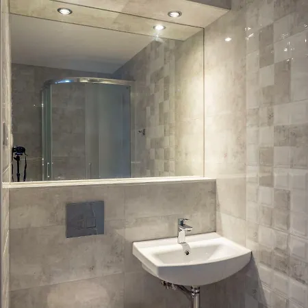 Проживание в семье Goscinne Болкув